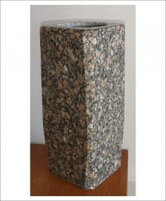 Granite Vase VG3 - 2