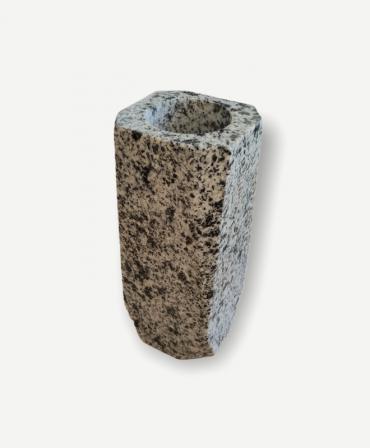 Granite Vase VG6