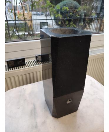 Granite vase stock no.2 26x12x12 CM