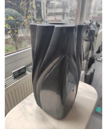 Granite vase stock no.4