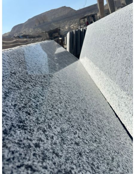 Capac granit New Halayeb|Capac granit